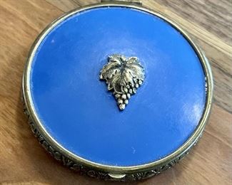 Harry C Foster 1930'S Blue Enamel Compact With A Cluster Of Grapes Still Has Powder And Rouge Plus Puff 
