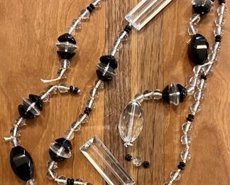 Art Deco Hand Knotted Black & Clear Bead Necklace For Repair  