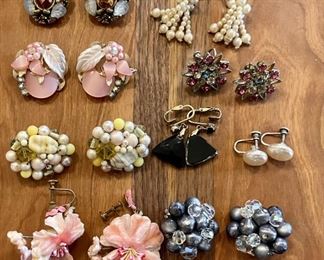 (9) Pair Of Vintage Clip On & Screw Back Earrings, Thermoset, Rhinestone, Bead, Faux Pearl, Japan & More  