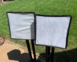 Camera light boxes pair