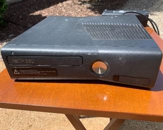 2012 Xbox 360 console