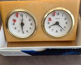 Vintage German melamine chess clock (working!)