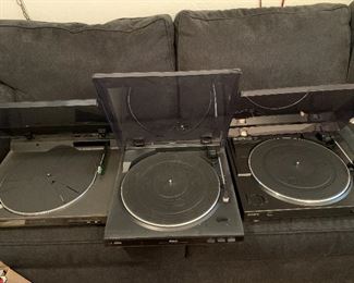 Vector Research VT-300, RCA Lab 1200, and Sony PS-LX250H turntables (record players).