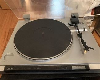 Akai AP-B 1 turntable