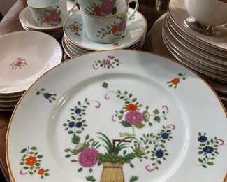 Limoge Panier Chinois Celadon 6 dinner 4 cups and saucers