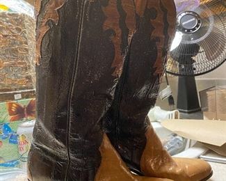 Eel skin ladies boots 7 1/2 Justin