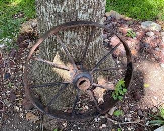 Iron wagon wheel