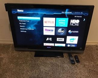 40 Sony TV with Roku