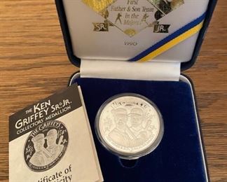 Ken Griffey Sr. & Jr. Collectors' Medallion with Certificate of Authenticity 1990