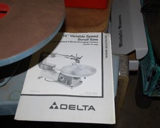 Delta 16" Varible Speed Scroll Saw - Model 40-540 - Includes: DELTA Stand