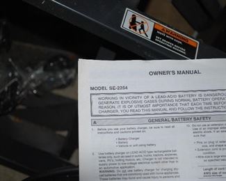 Schumacher Starter, Charger & Battery Tester - Model SE2254 - 2-20-40 AMP Charger - 125-225 AMP Starter Charger