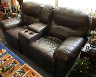 41 Reclining Leather Love Seat