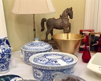 Geodes, Asian-like cookware, great lamp and so forth!