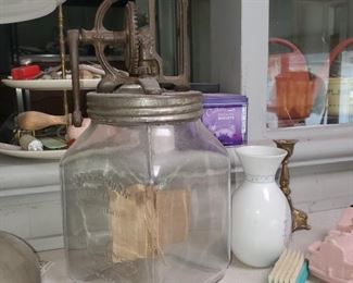 Dazey butter churn