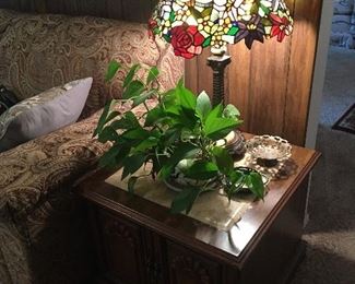 Tiffany-Style Stained Glass Lamp