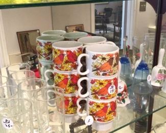 Nice mid century mug set