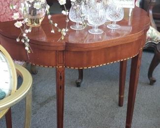 Henkel Harris game table