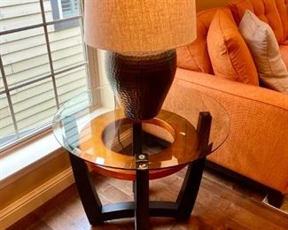 table / end table / side table / accent table