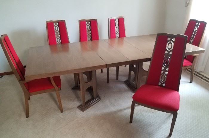 Kroehler Dining Table