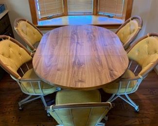 Retro Kitchen Table and Chairs