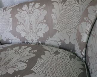 Detailed photo, hard to see the proper coloring, it is slightly iridescent.