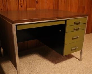 Metal Desk 