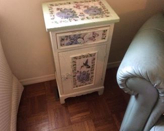 NICE SMALL PAINTED CABINET