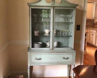 Beautiful 1950’s China Hutch in near perfect condition for the age of the piece!