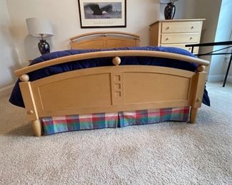 Ethan Allen youth bed full set