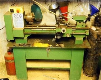 Sieg Metal Bench Lathe, Model CJD250, 46" x 43" x 22", Powers On