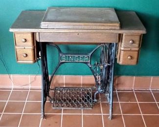 Antique Cast Iron Singer Treadle Sewing Machine Cabinet with Singer Sewing Machine, 31" x 34" x 16.5"