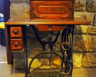 Antique Eldredge Cast Iron Treadle Sewing Machine Cabinet, Includes Original Sewing Machine, And Contents Of Drawers, 40"x 33"x 16.5"