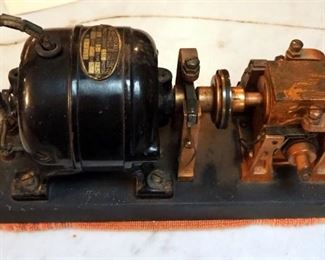 Vintage Holtzer Cabot Electrical Company Direct Current Motor, Type AD, Size 30, 840 RPM's, 48 Volts