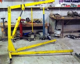 Hydraulic Engine Hoist, 57" x 72" x 36"