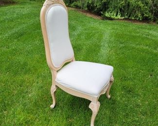 $750 (set) armchairs (2): 46 x 24 x 20, side chairs (4): 46 x 21 x 20