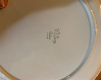 W.S. George Bolero Peach Blossom Dinner Plate, Pasta Bowl, Bread & Butter, Cup & Saucer (set of 4). Photo 2 of 2