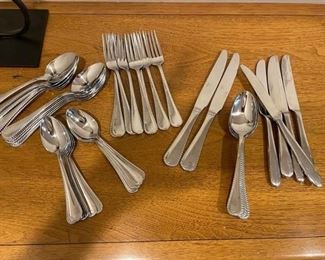 Assorted flatware (Mikasa Ivy Pattern: 8 forks, 17 soup spoons, 12 reg spoons, 2 knives). Photo 4 of 4