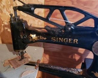 29k Singer Leather sewing machine