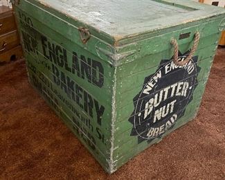 Great Omaha/Butternut branded box.  29” x 19 1/2” tall x 20 1/2” deep.  Similar graphics on all sides!!