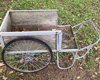 Yard Cart Decor