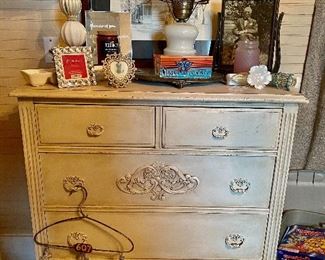 Antiqued Chest of Drawers