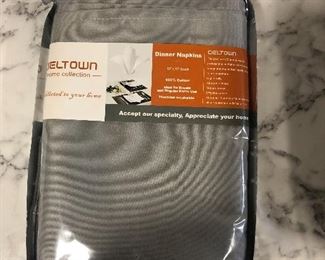 New pack of cloth napkins $8