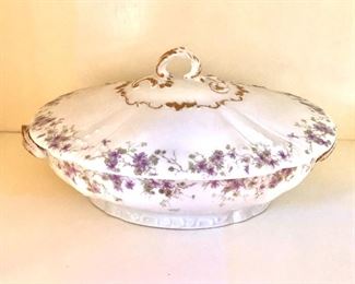 $30 Limoges covered casserole 11” wide - 5.5" H, 7.5" deep 