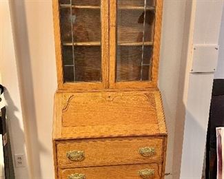 $350 - Vintage oak desk/secretary.  73.5" H, 29" W, 16" D. 