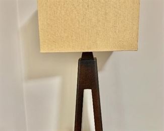 $50 - Contemporary table lamp - 25" H, base 5" x 5".