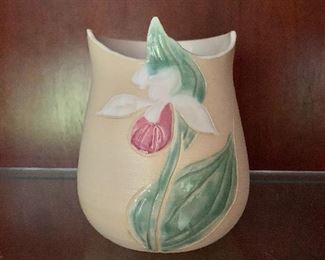 $40 Studio pottery vase signed.  5.25" H, 4.75" diam. 