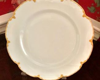 $40 Set of 4 Haviland France Wright Tyndale & Van Roden gold bordered scalloped dish (stand not included).  Each 9.75" diam.
