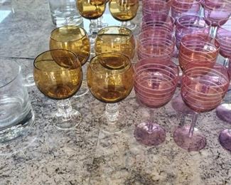 1024	

4 Glass Goblet, 9 Wine Glasses and Desert Horizons Country Club Vase
4 Glass Goblet, 9 Wine Glasses and Desert Horizons Country Club Vase