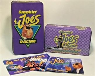 https://www.ebay.com/itm/114800489924	TM0016 JOE CAMEL 1994 "SMOKIN JOE'S RACING" TIN WITH MATCHES AND ADS

