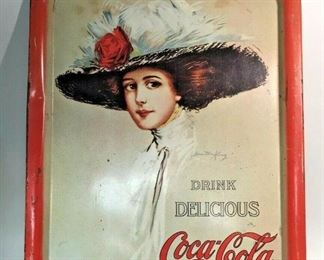 https://www.ebay.com/itm/114800481915	TM0024 VINTAGE COCA COLA AD TRAY
